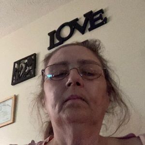 Meet your Posher, Shawna